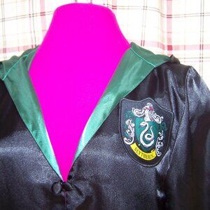 Harry Potter NWT Slytherin Robe Sz XS
